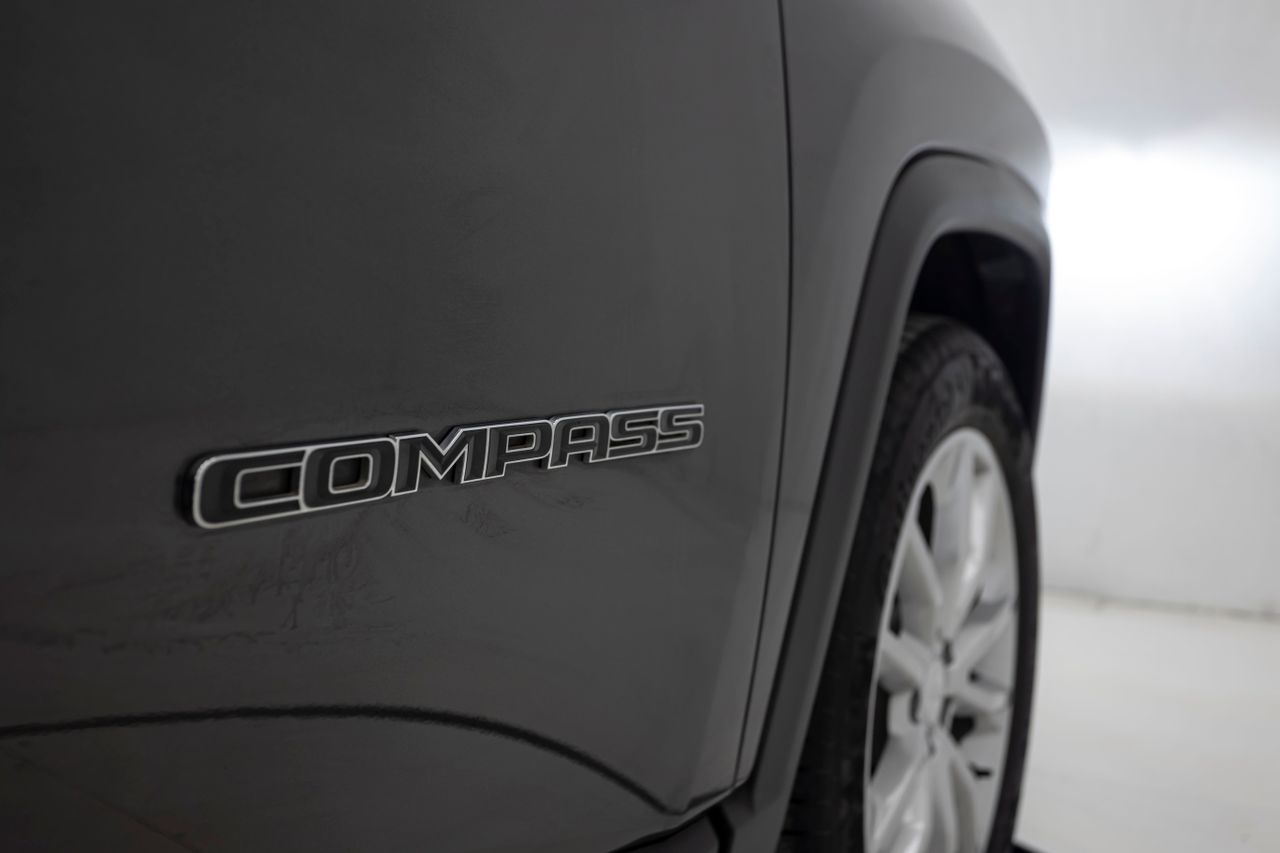 Foto Jeep Compass 45