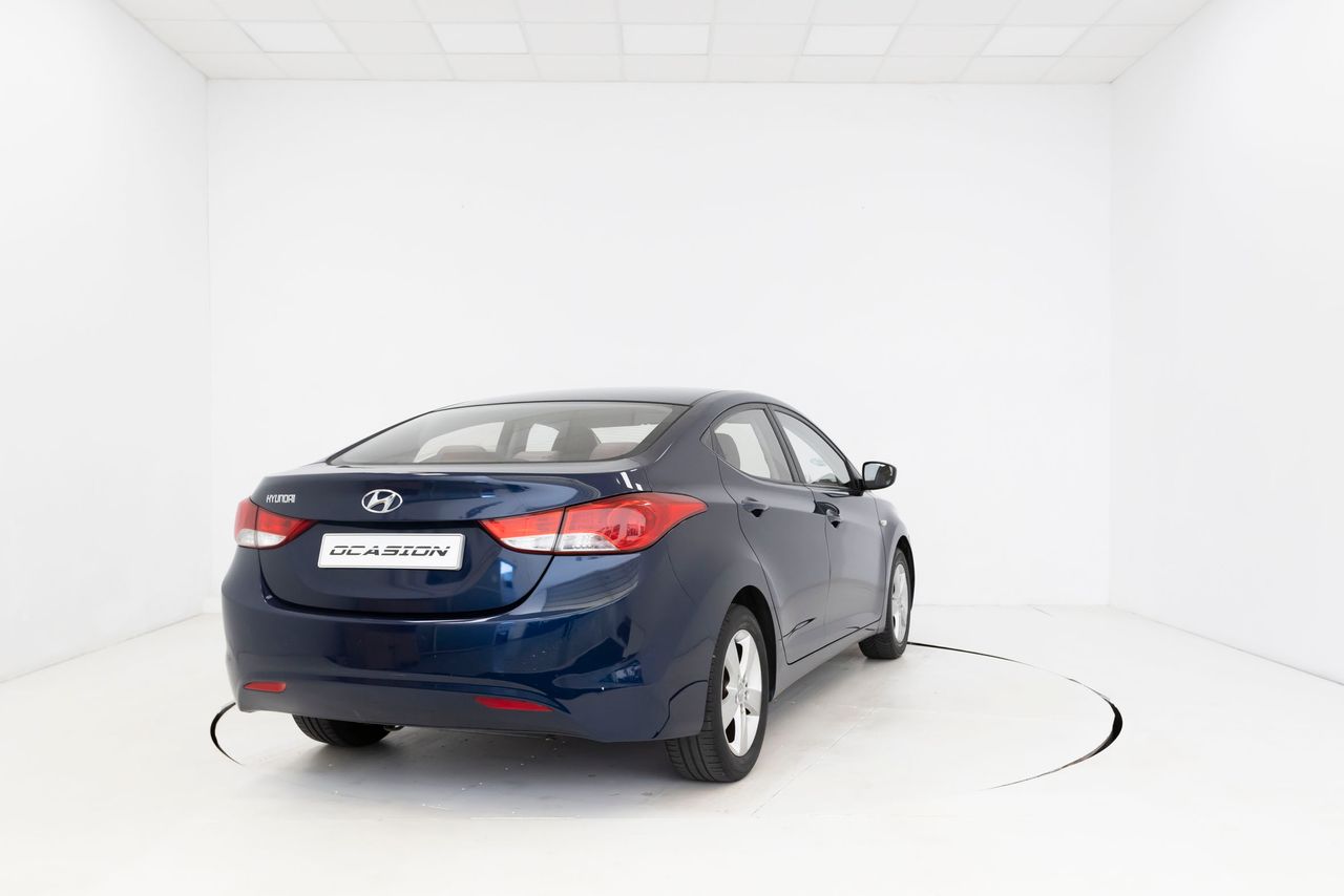 Foto Hyundai Elantra 2