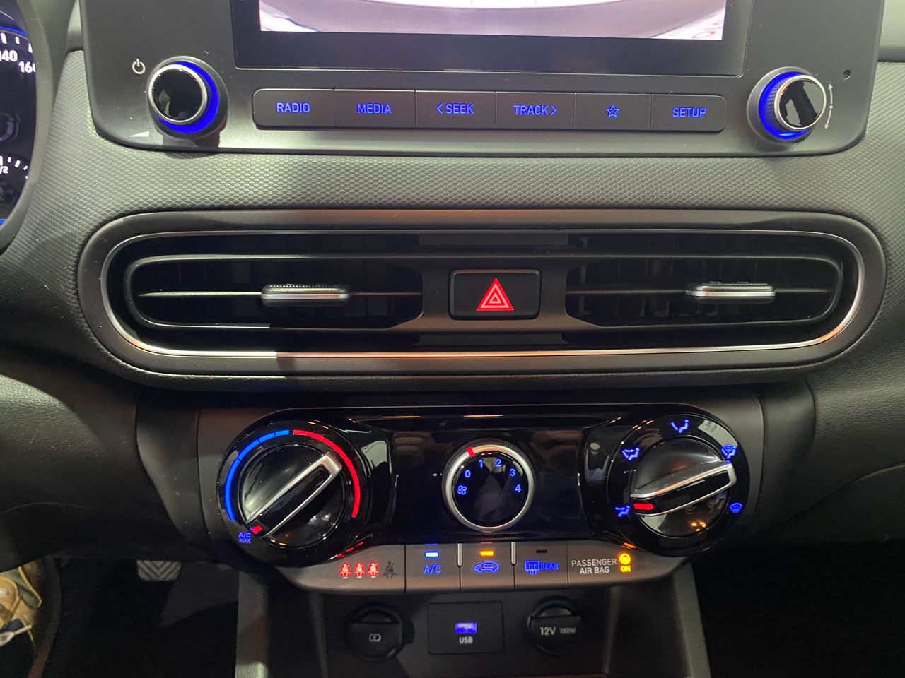 Foto Hyundai Kona 19