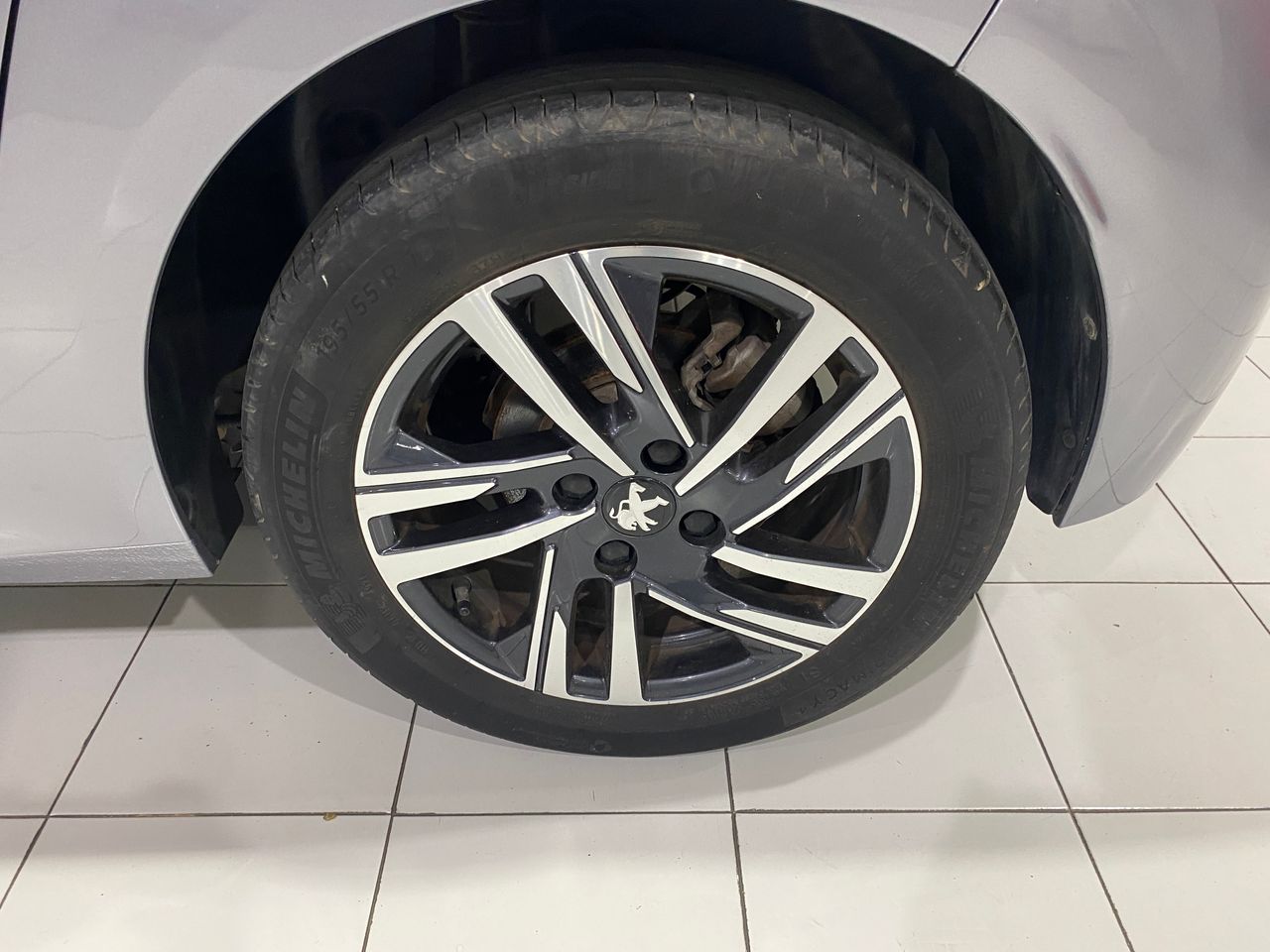 Foto Peugeot 208 7