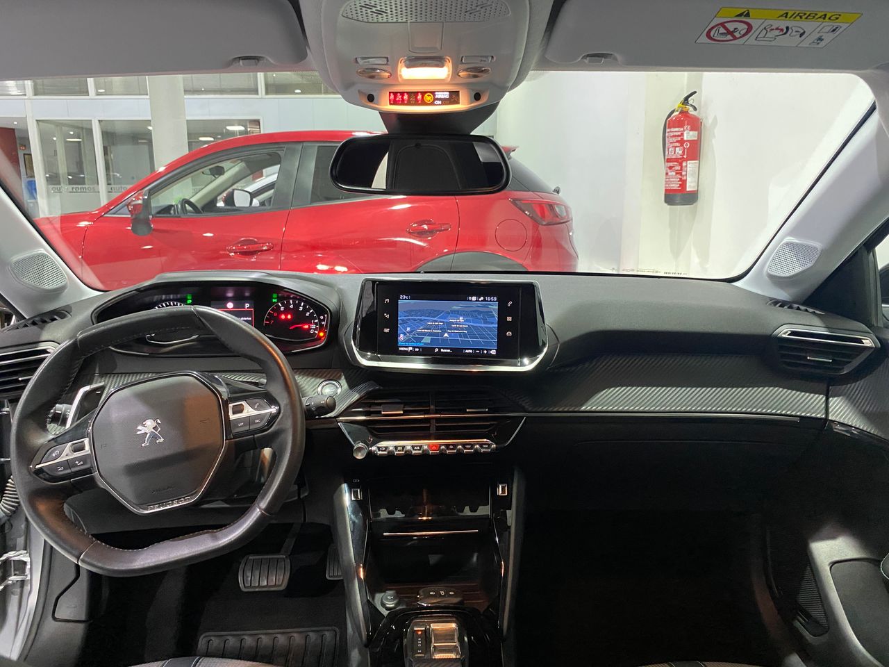 Foto Peugeot 208 17