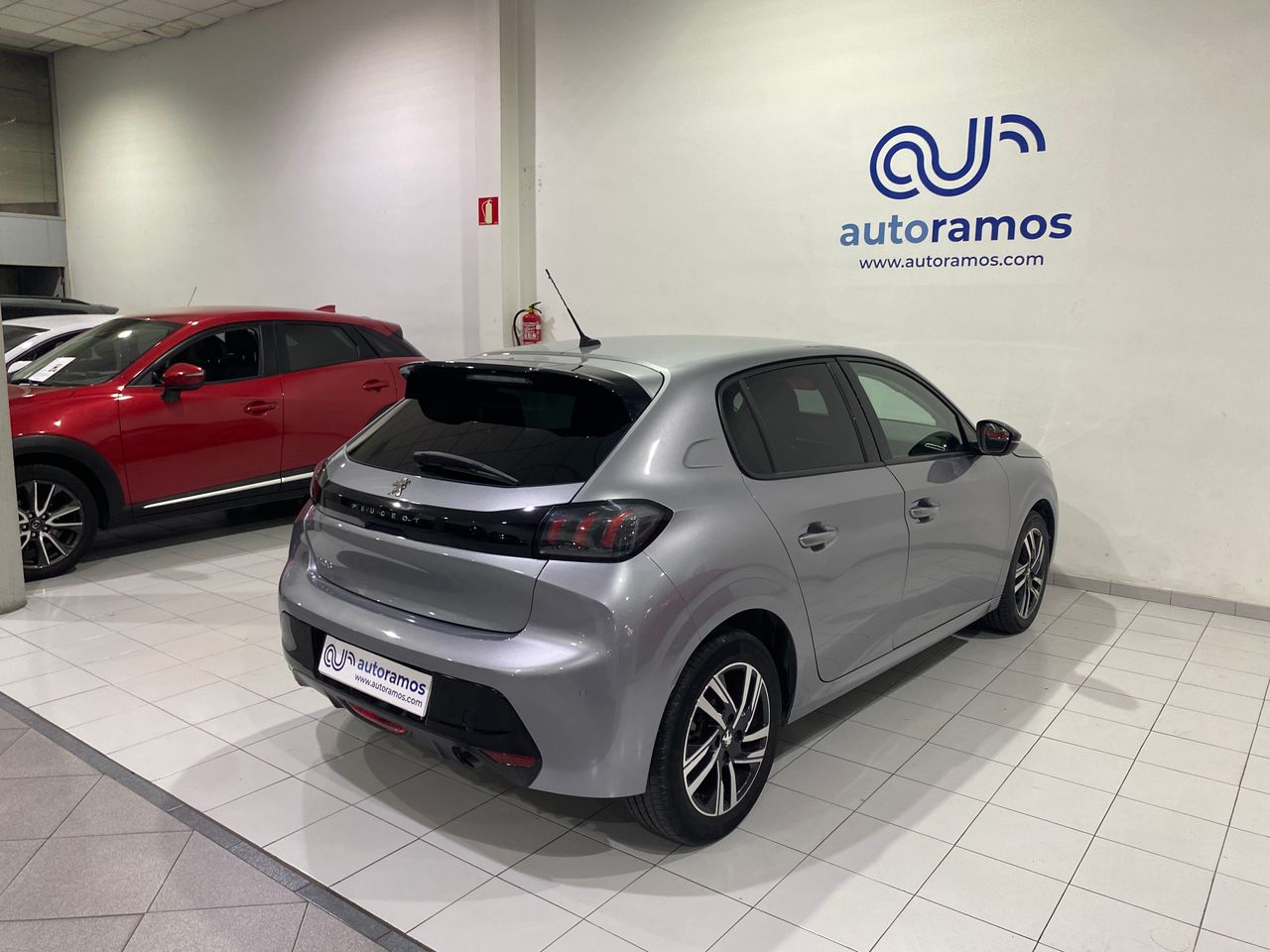 Foto Peugeot 208 21