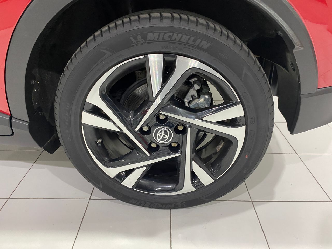 Foto Toyota C-HR 7