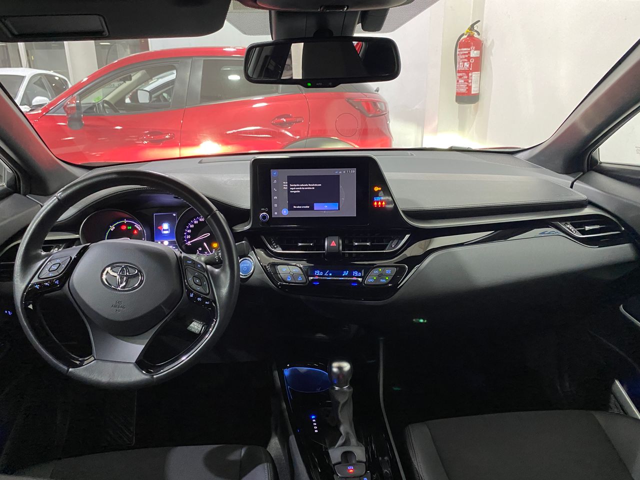 Foto Toyota C-HR 18