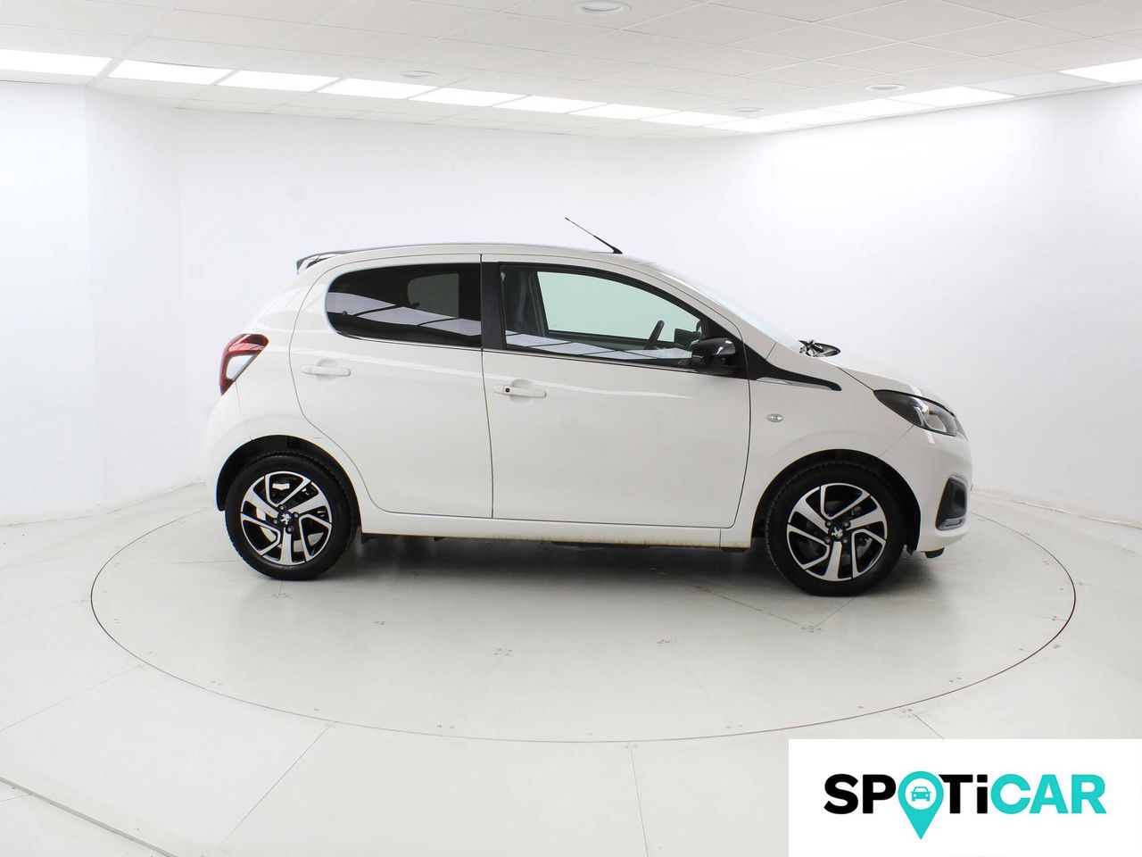 Foto Peugeot 108 4