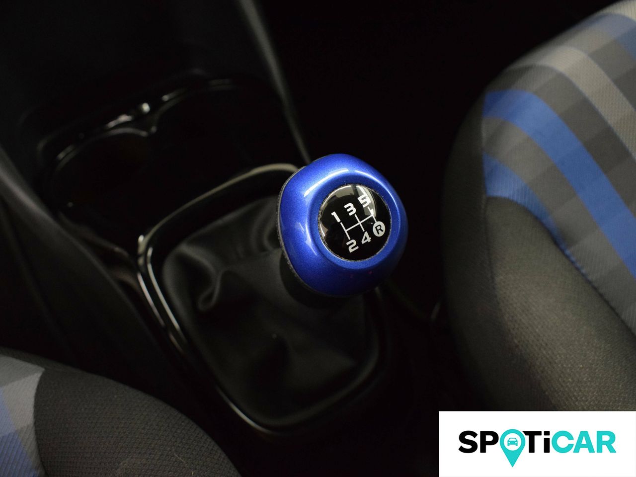 Foto Peugeot 108 14