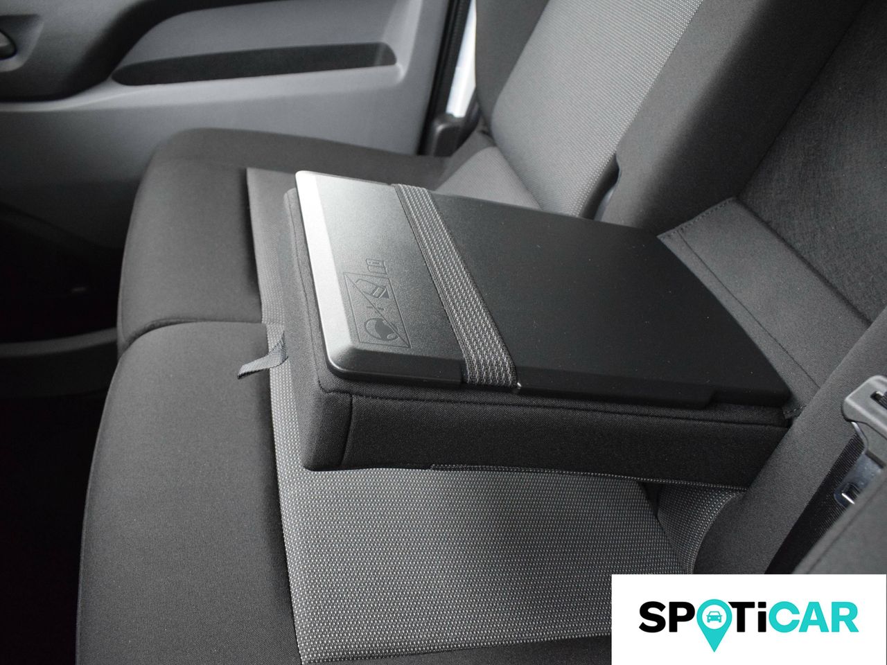 Foto Peugeot Expert 16