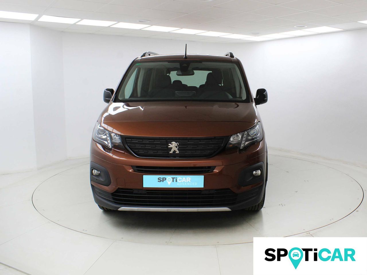 Foto Peugeot Rifter 2