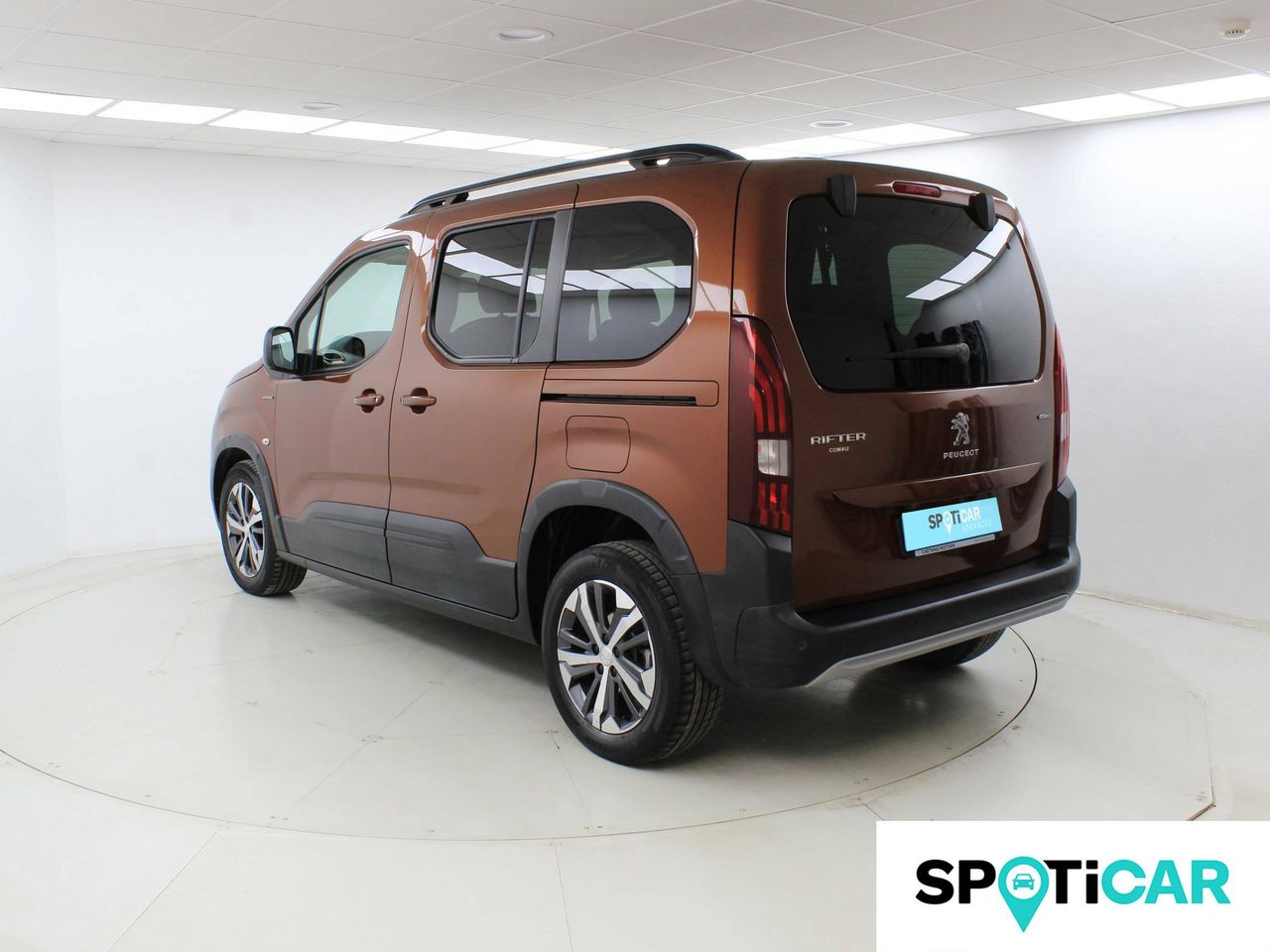 Foto Peugeot Rifter 7