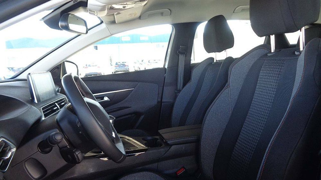 Foto Peugeot 3008 8