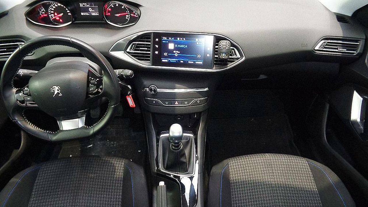 Foto Peugeot 308 8