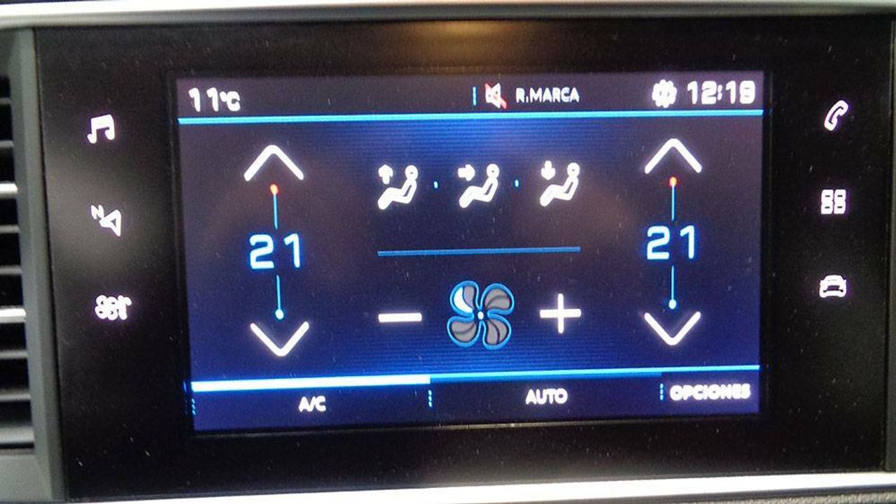 Foto Peugeot 308 11