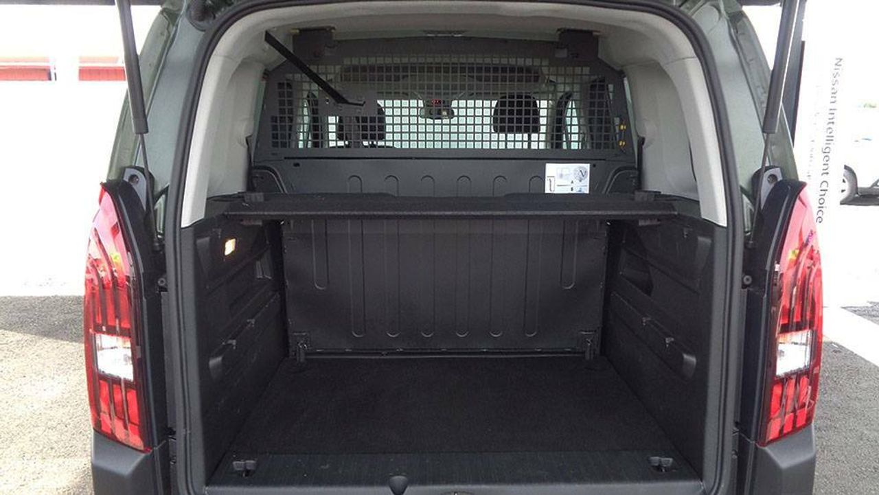 Foto Peugeot Rifter 14