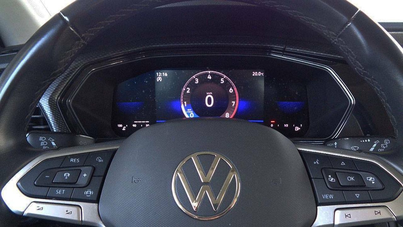 Foto Volkswagen T-Cross 14