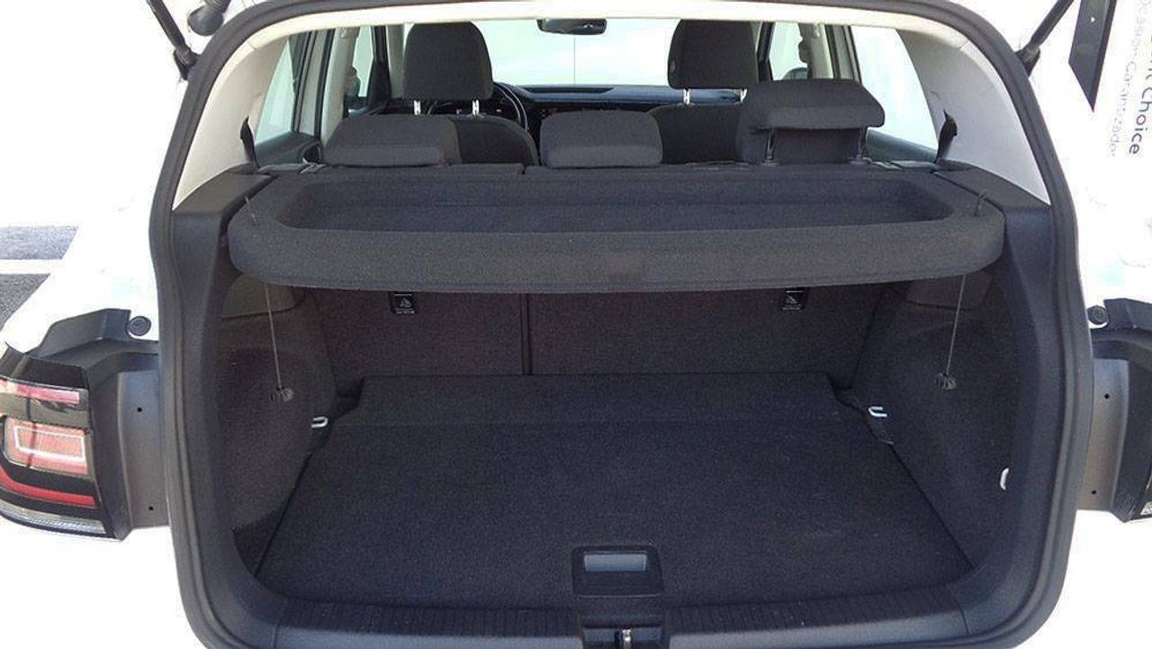 Foto Volkswagen T-Cross 15
