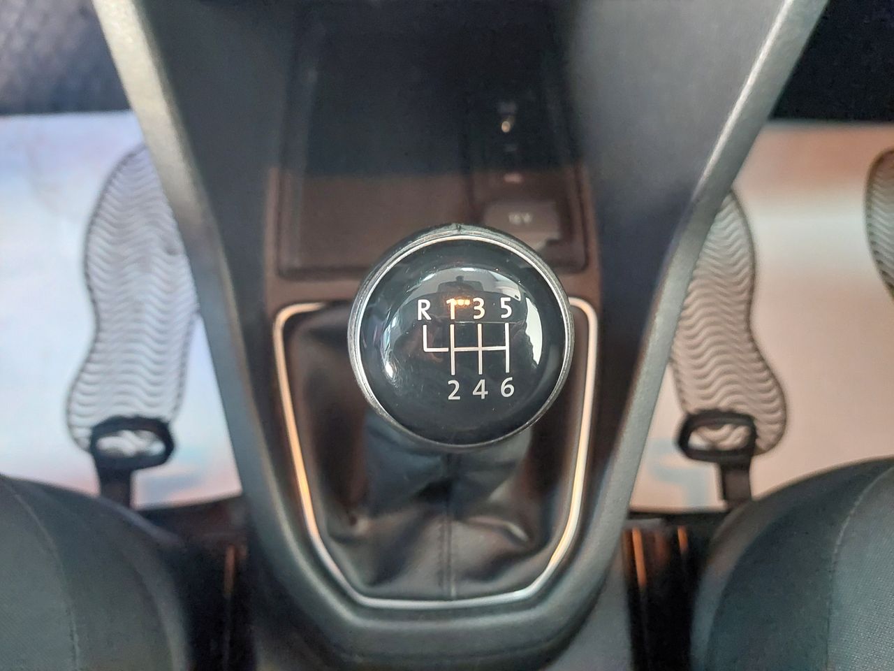 Foto Volkswagen Caddy 24