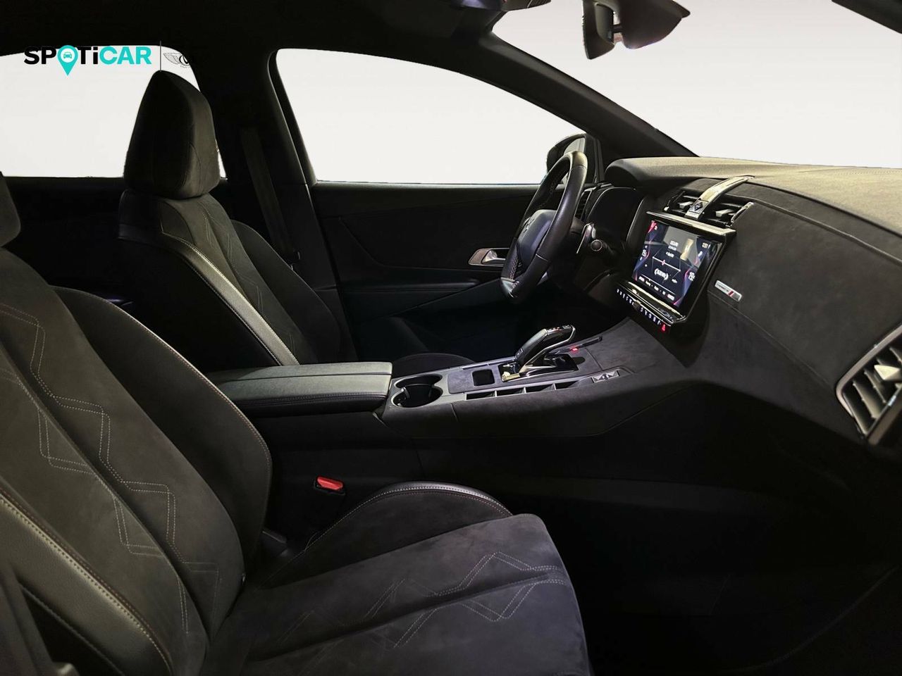 Foto DS Automobiles DS 7 15