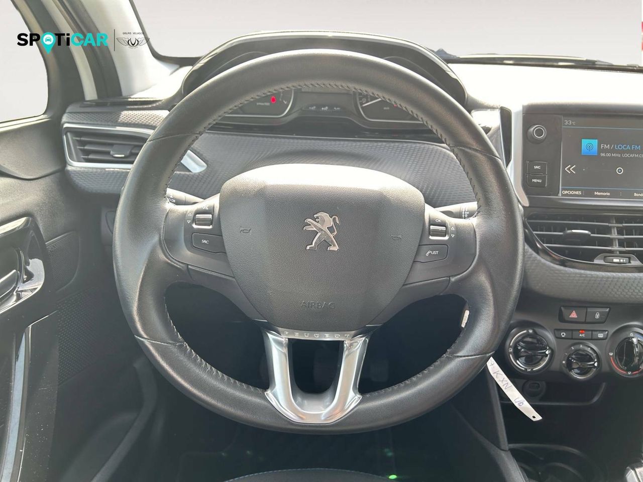 Foto Peugeot 208 12