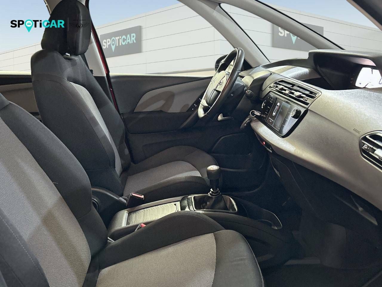 Foto Citroën C4 Picasso 17