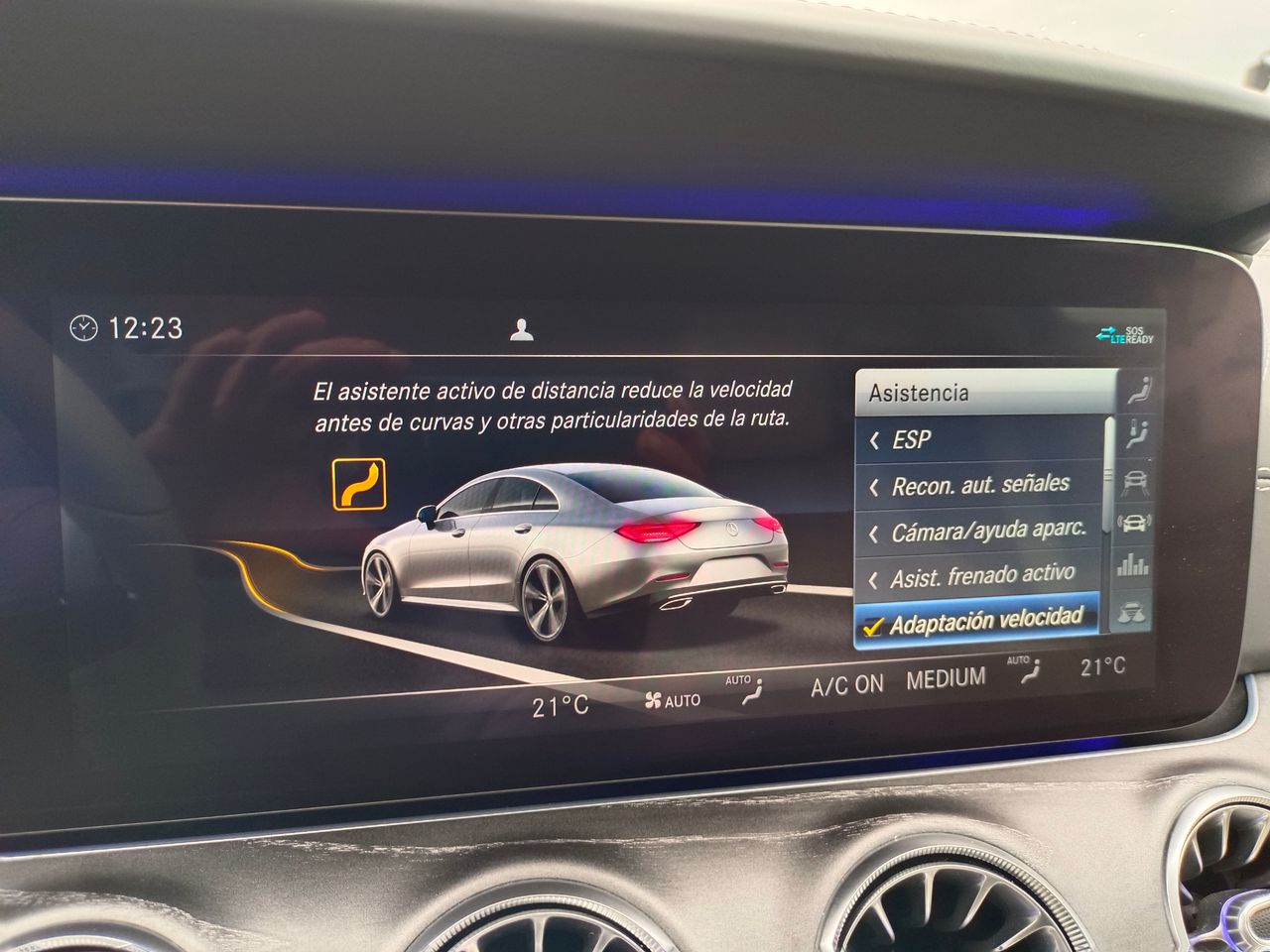 Foto Mercedes-Benz Clase CLS 31