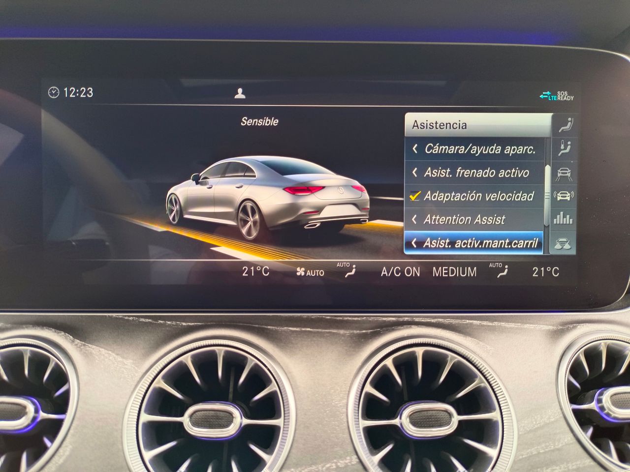 Foto Mercedes-Benz Clase CLS 33