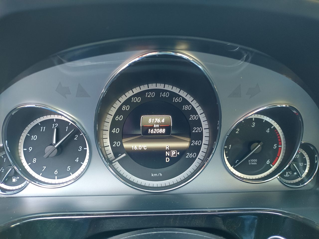 Foto Mercedes-Benz Clase E 4
