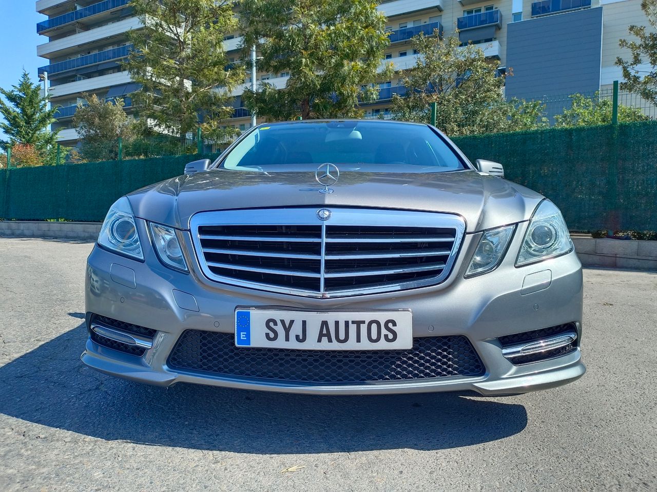 Foto Mercedes-Benz Clase E 12
