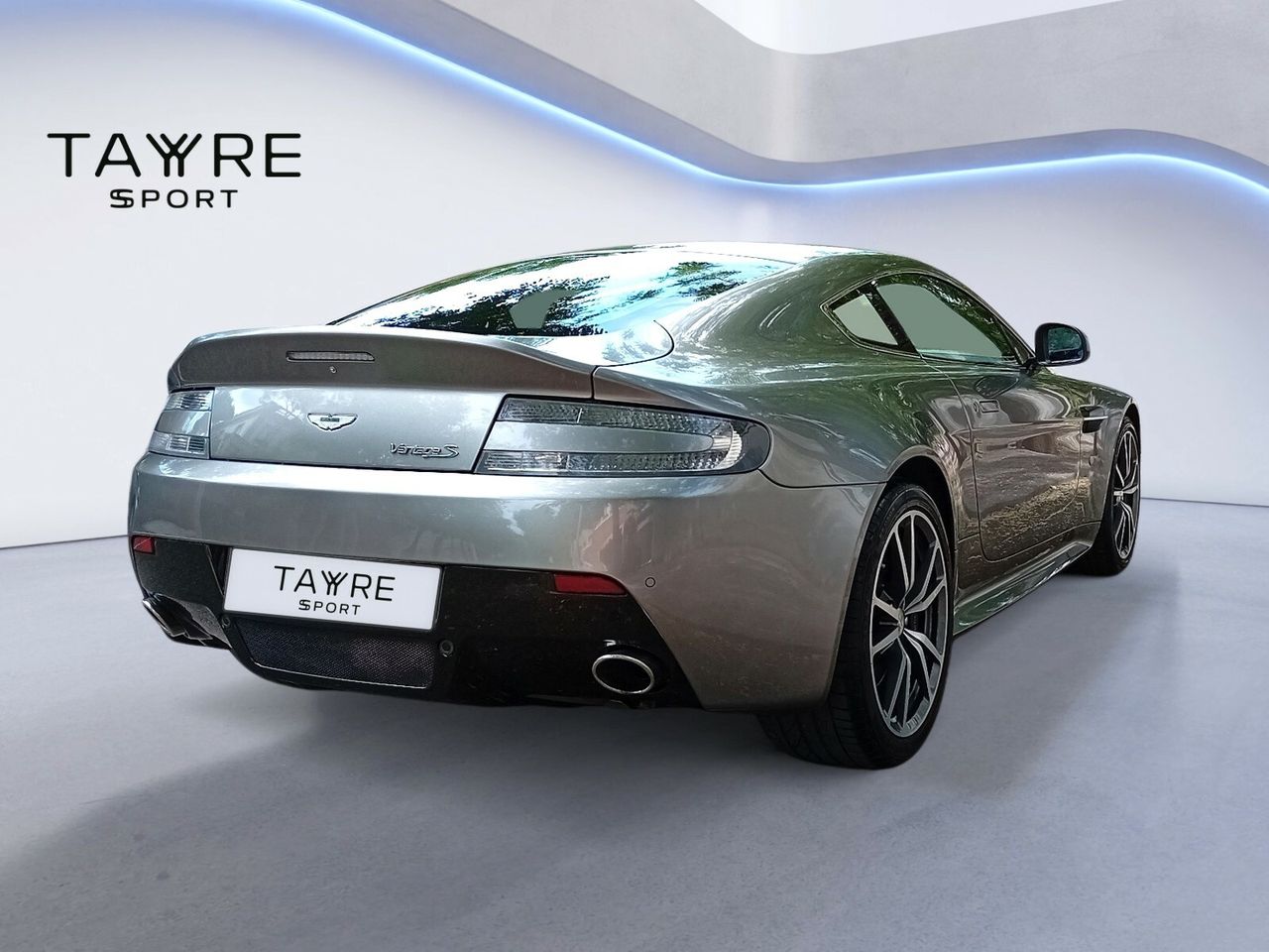 Foto Aston martin Vantage 6