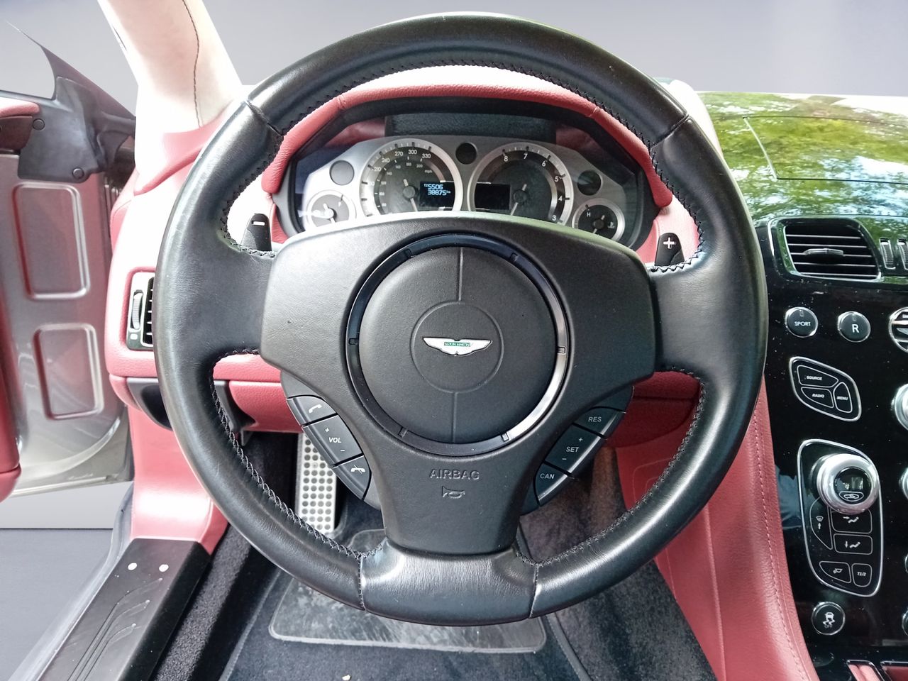 Foto Aston martin Vantage 12