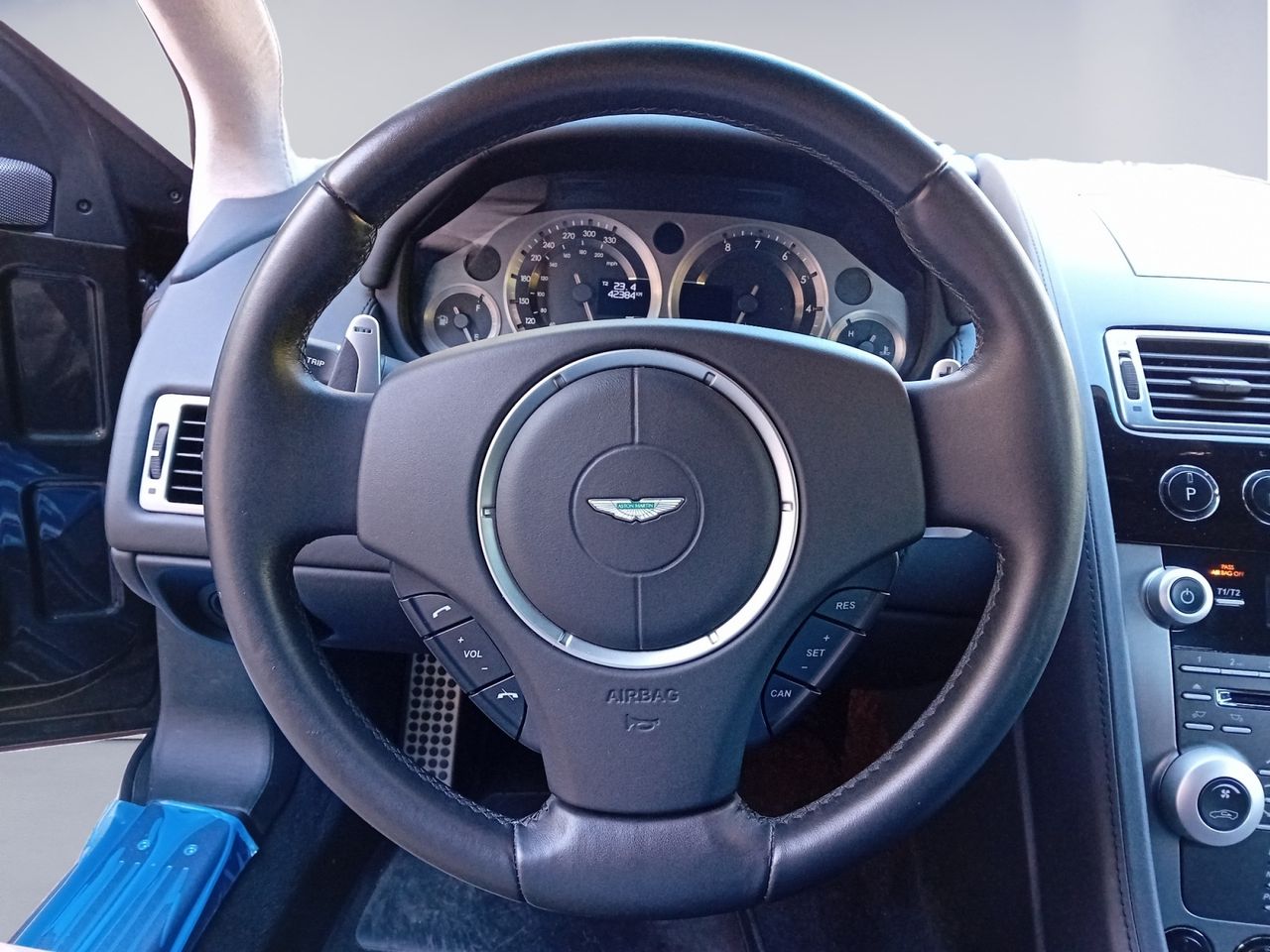 Foto Aston martin DB9 12