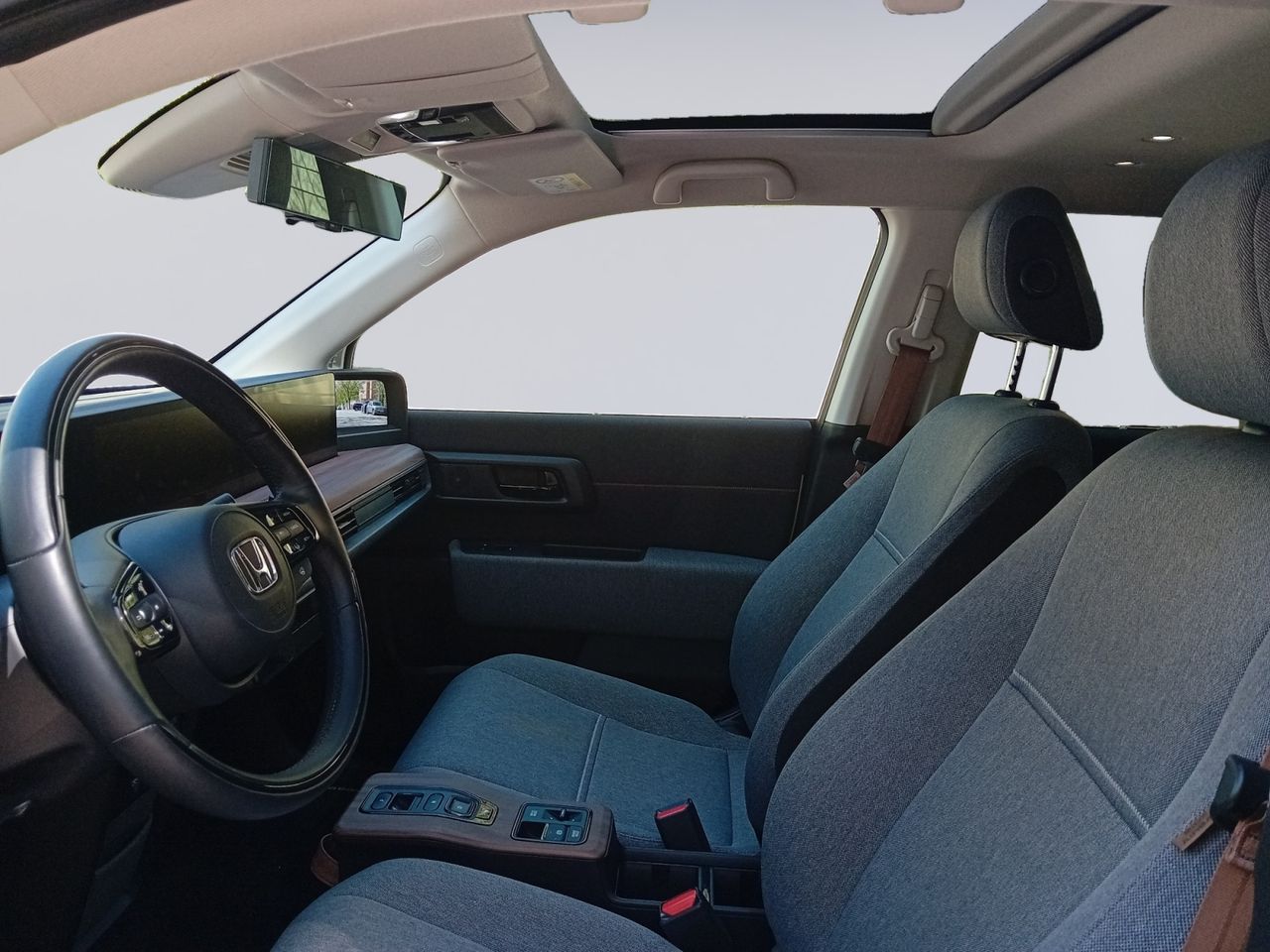 Foto Honda Honda e 8