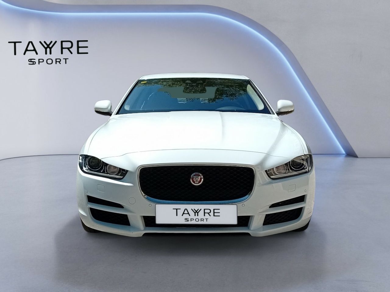 Foto Jaguar XE 2