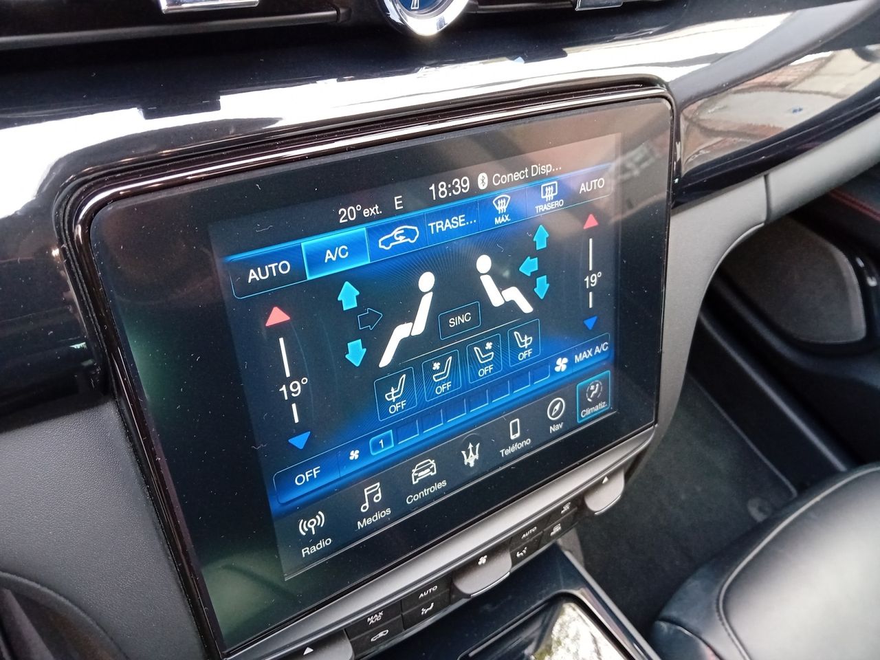 Foto Maserati Quattroporte 14