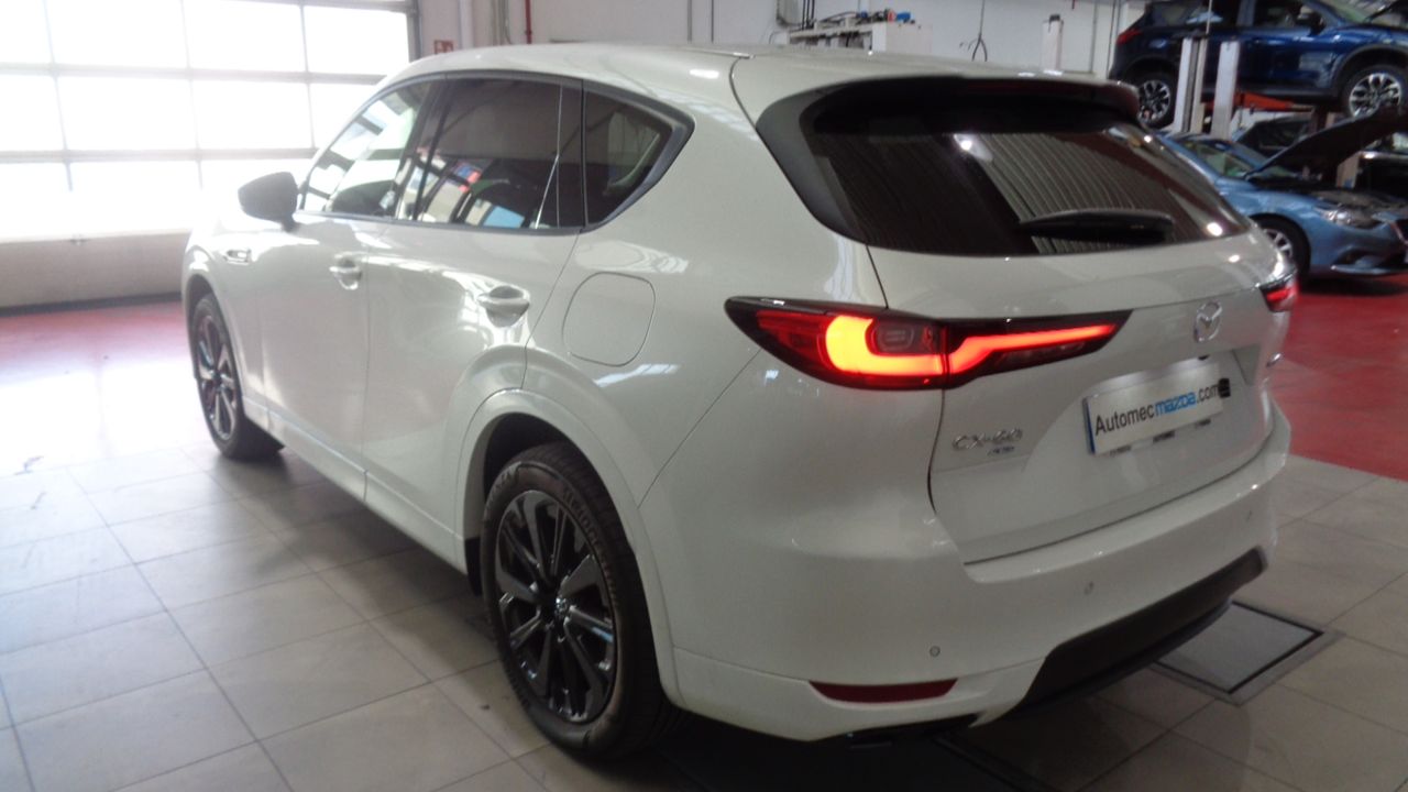 Foto Mazda CX-60 7