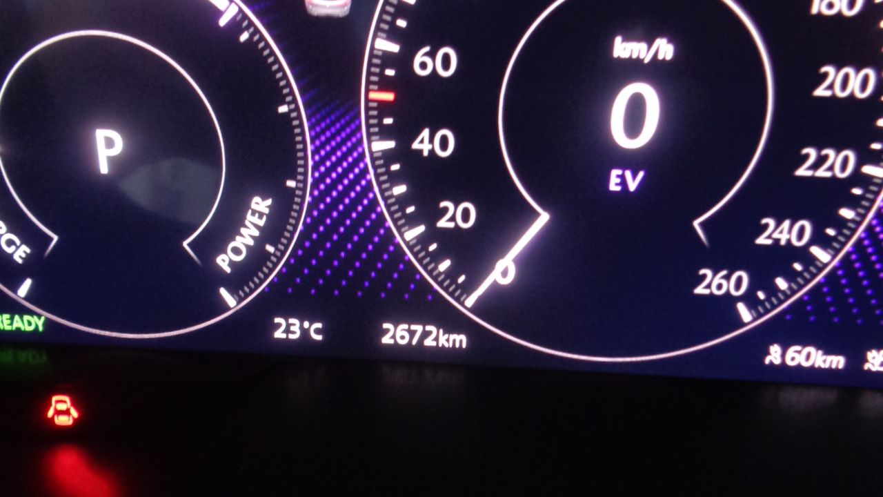 Foto Mazda CX-60 18