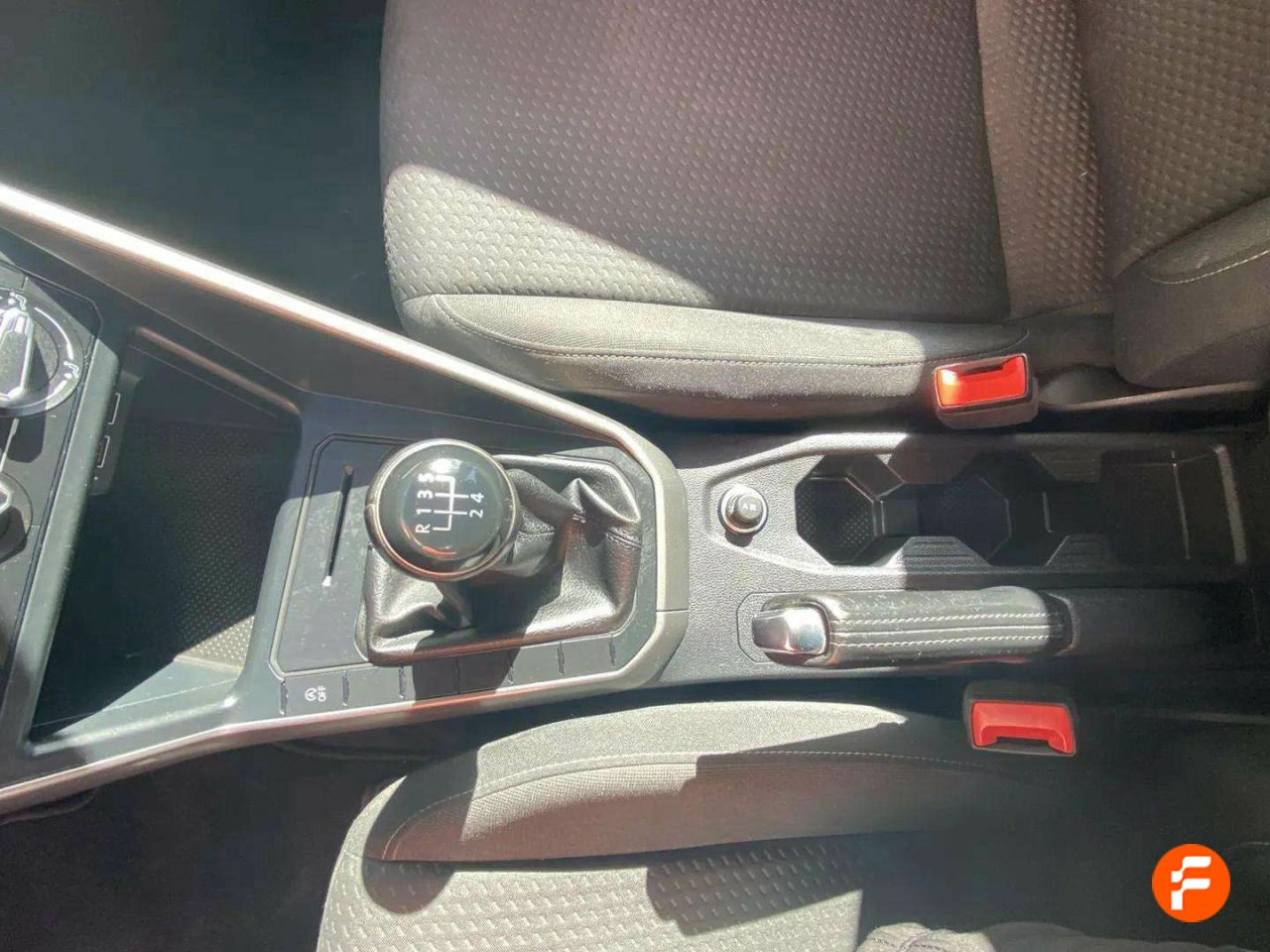 Foto Volkswagen Polo 15