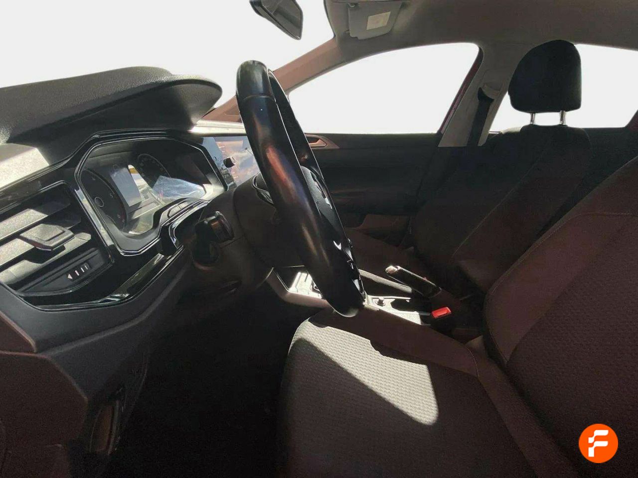 Foto Volkswagen Polo 24