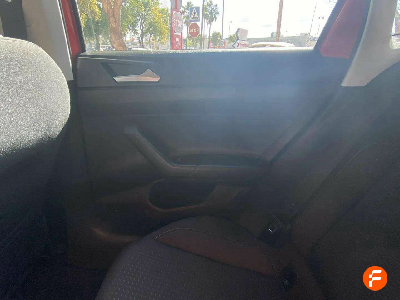 Foto Volkswagen Polo 32