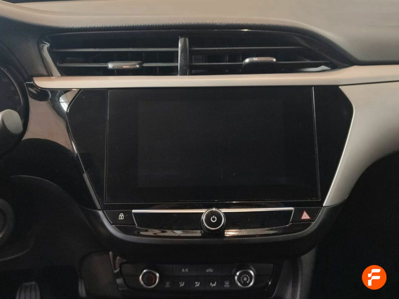 Foto Opel Corsa 13