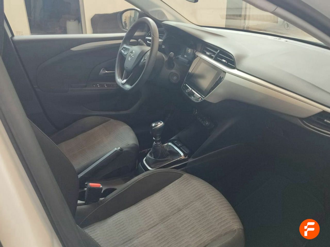Foto Opel Corsa 15