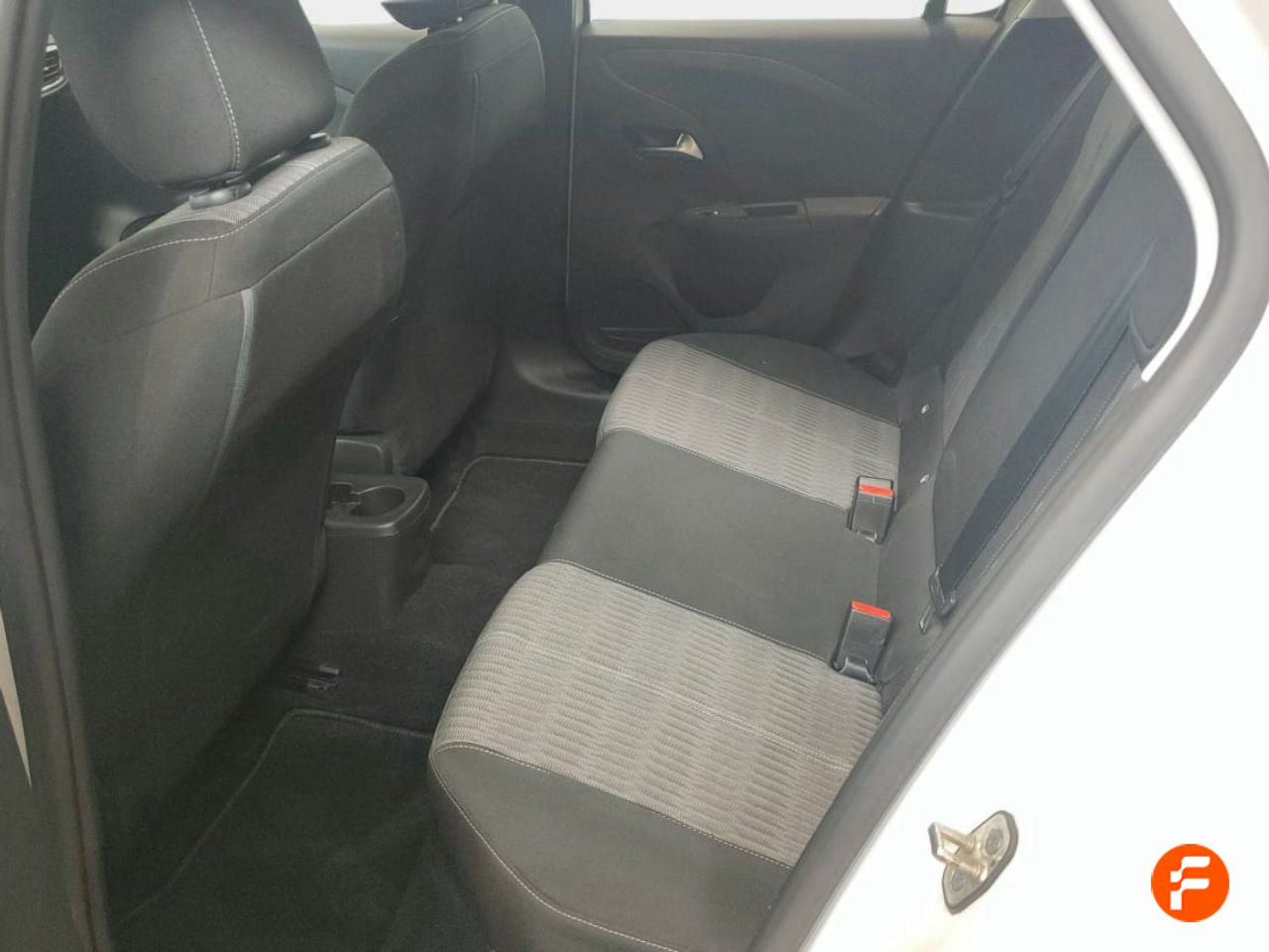 Foto Opel Corsa 16