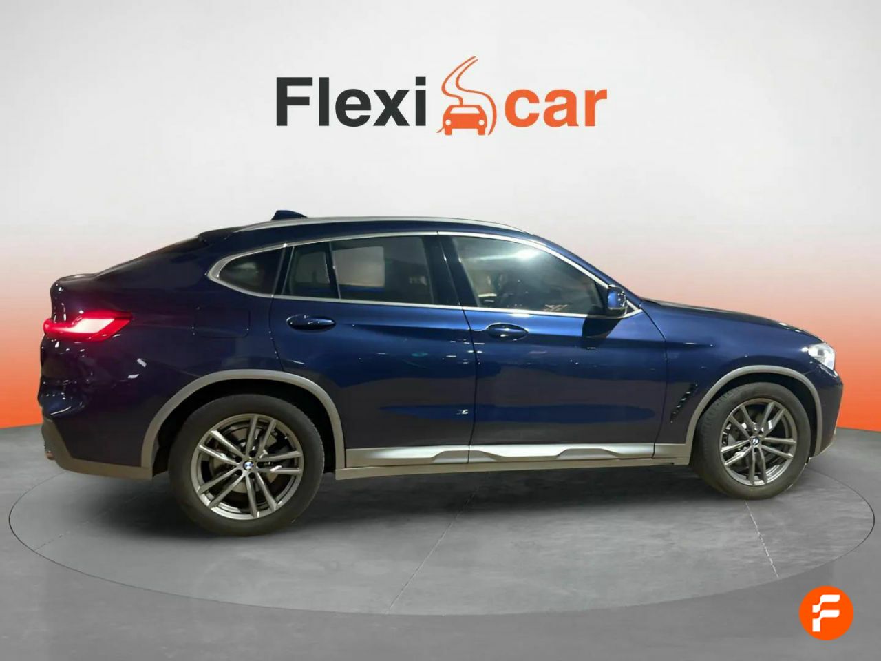 Foto BMW X4 8