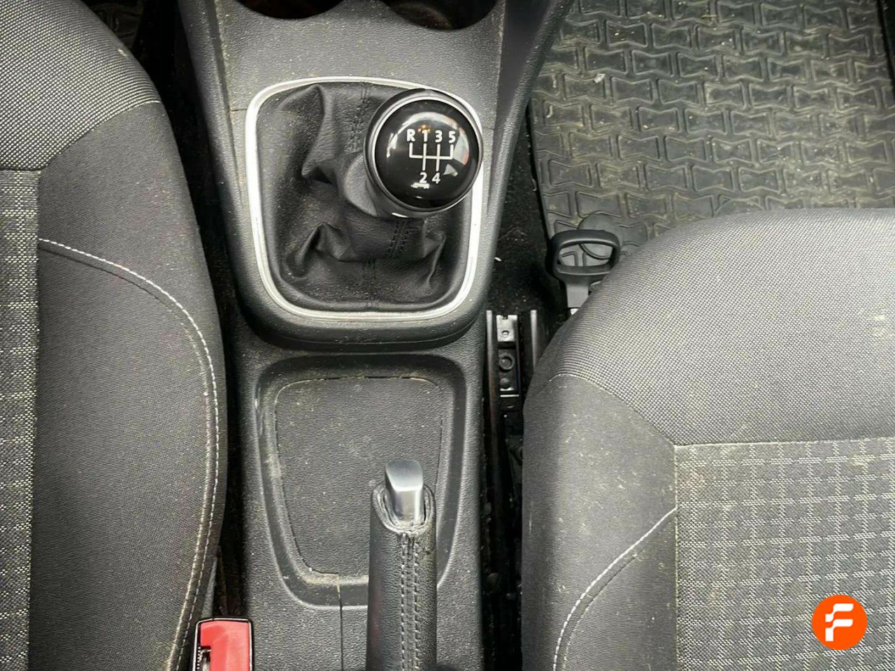 Foto Volkswagen Polo 38