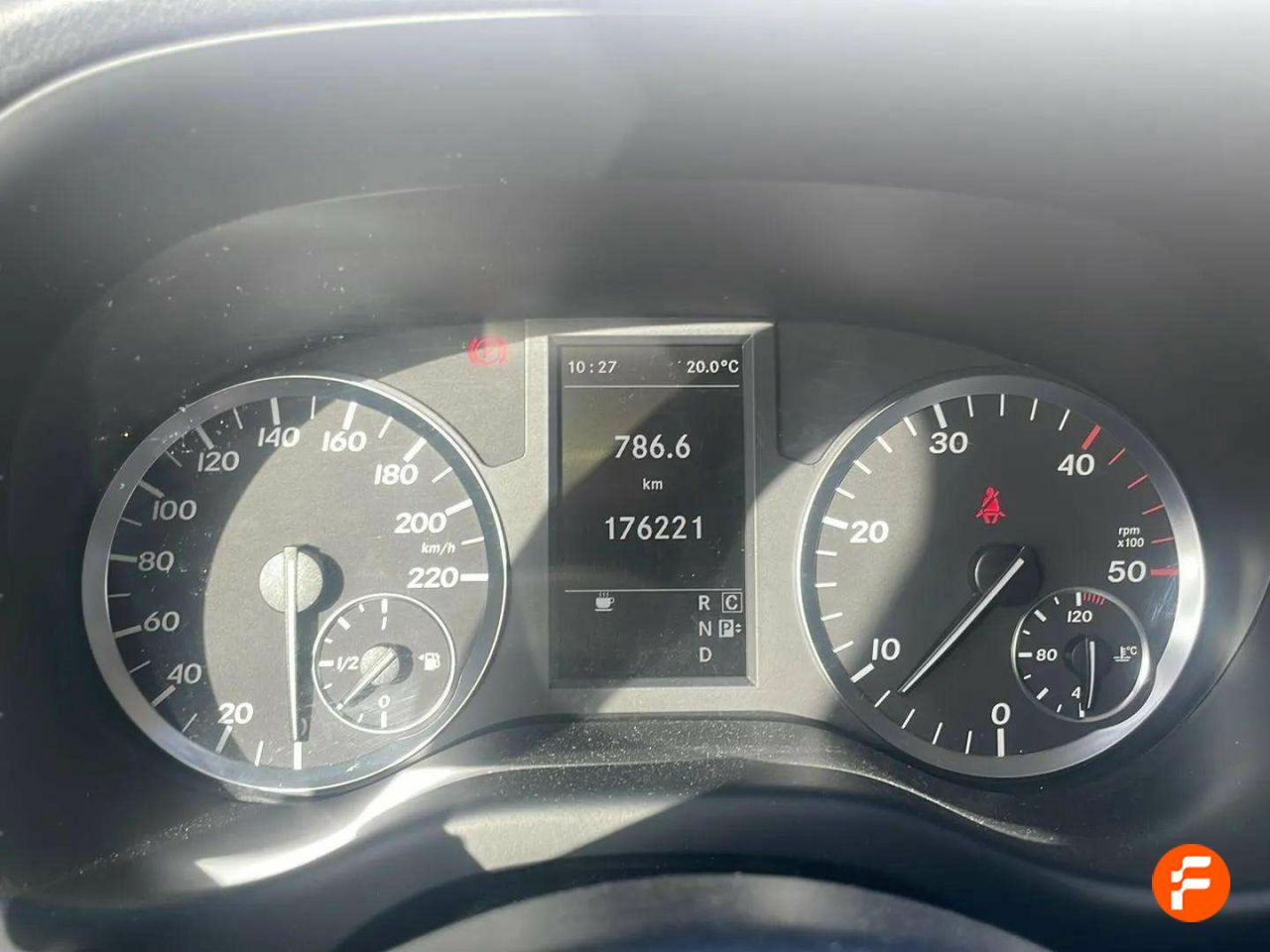 Foto Mercedes-Benz Vito 12
