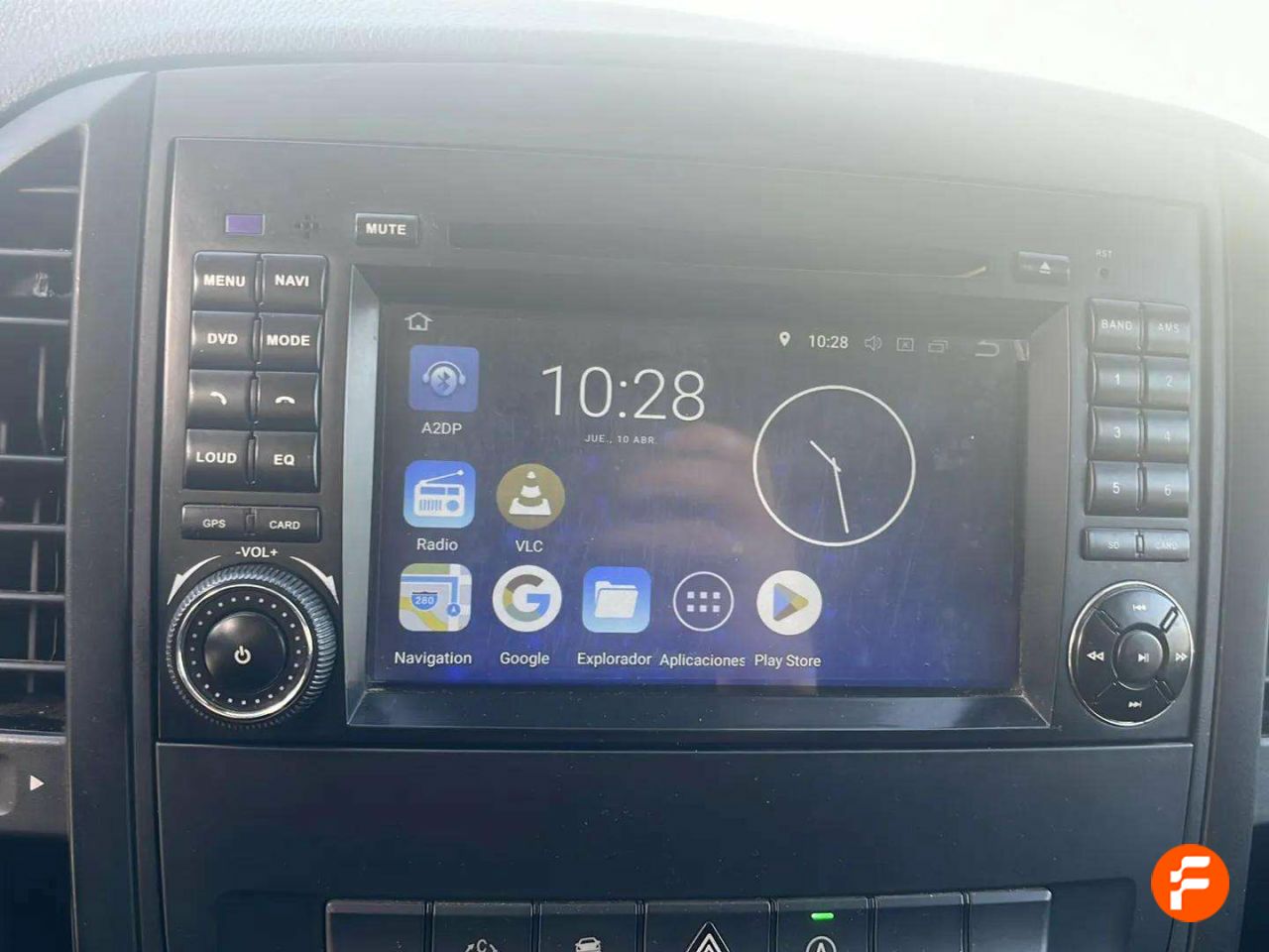 Foto Mercedes-Benz Vito 29