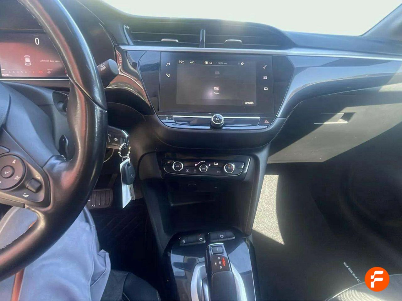 Foto Opel Corsa 11