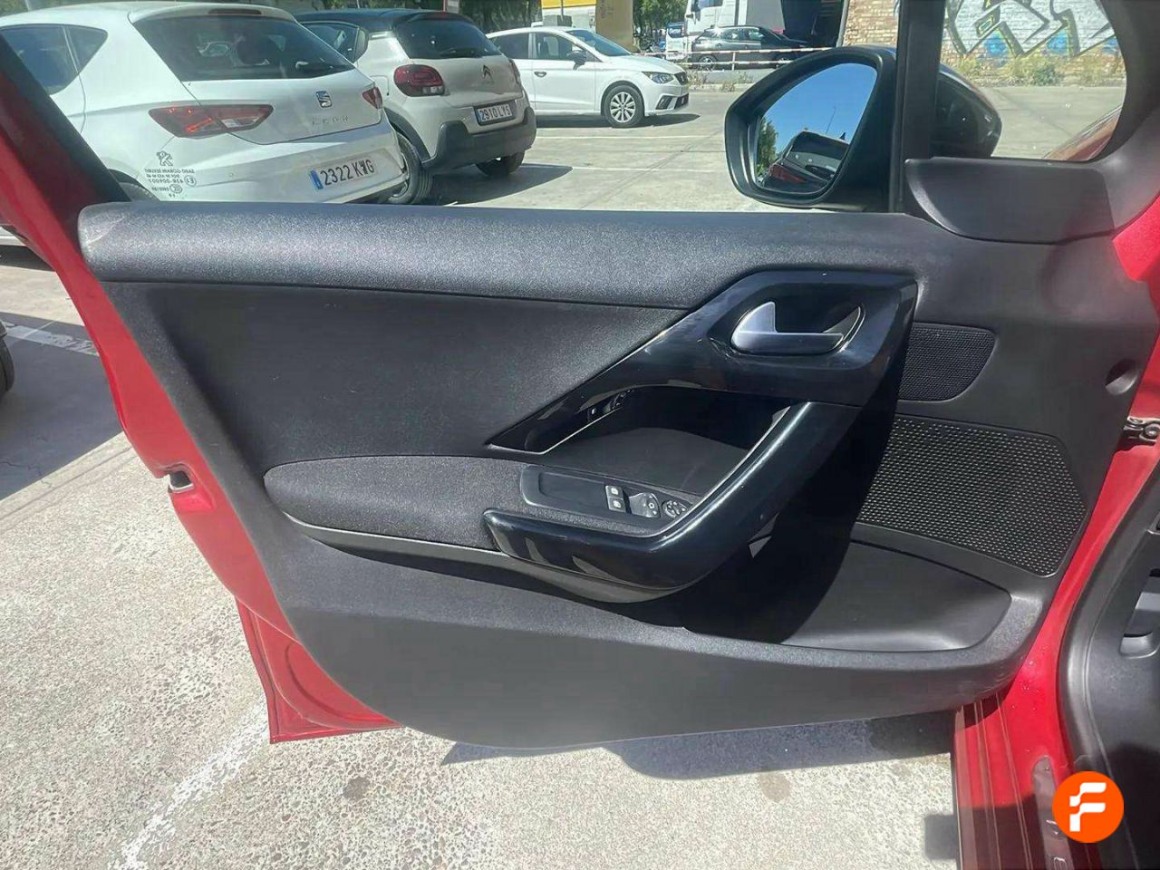 Foto Peugeot 208 17