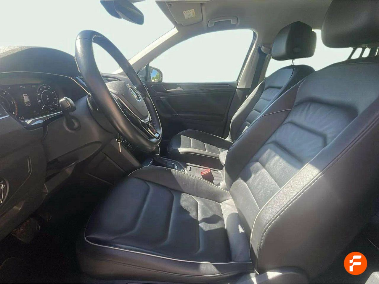 Foto Volkswagen Tiguan 14