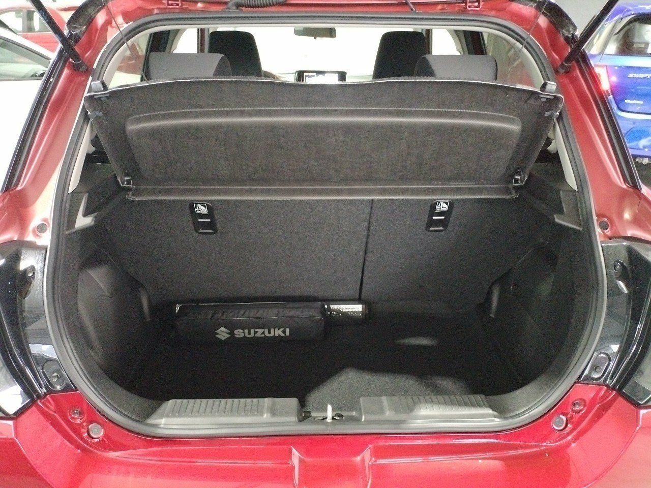 Foto Suzuki Swift 29