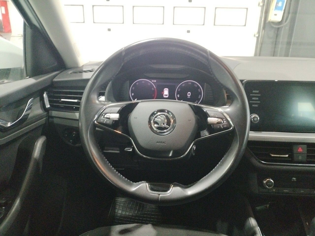 Foto Skoda Scala 11